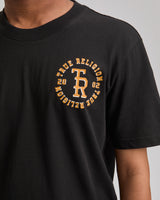 SS STACKED LOGO TEE - JET BLACK